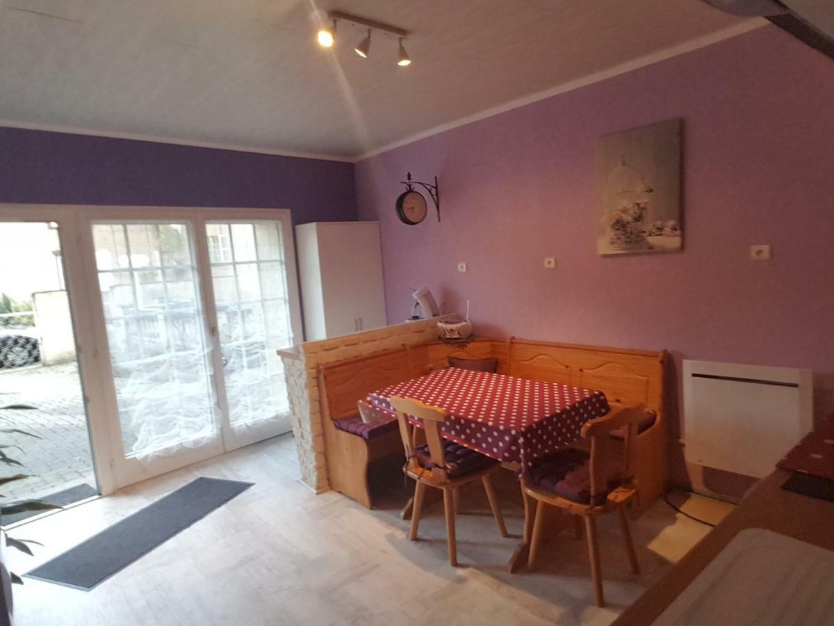 La Belle Endormie - Appartement A Fenetrange Kültér fotó